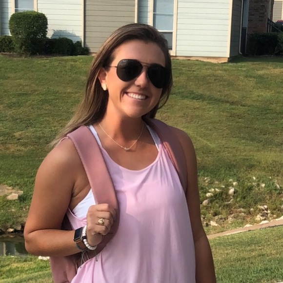 Meet your Posher, Codi - Picture 1 of 1